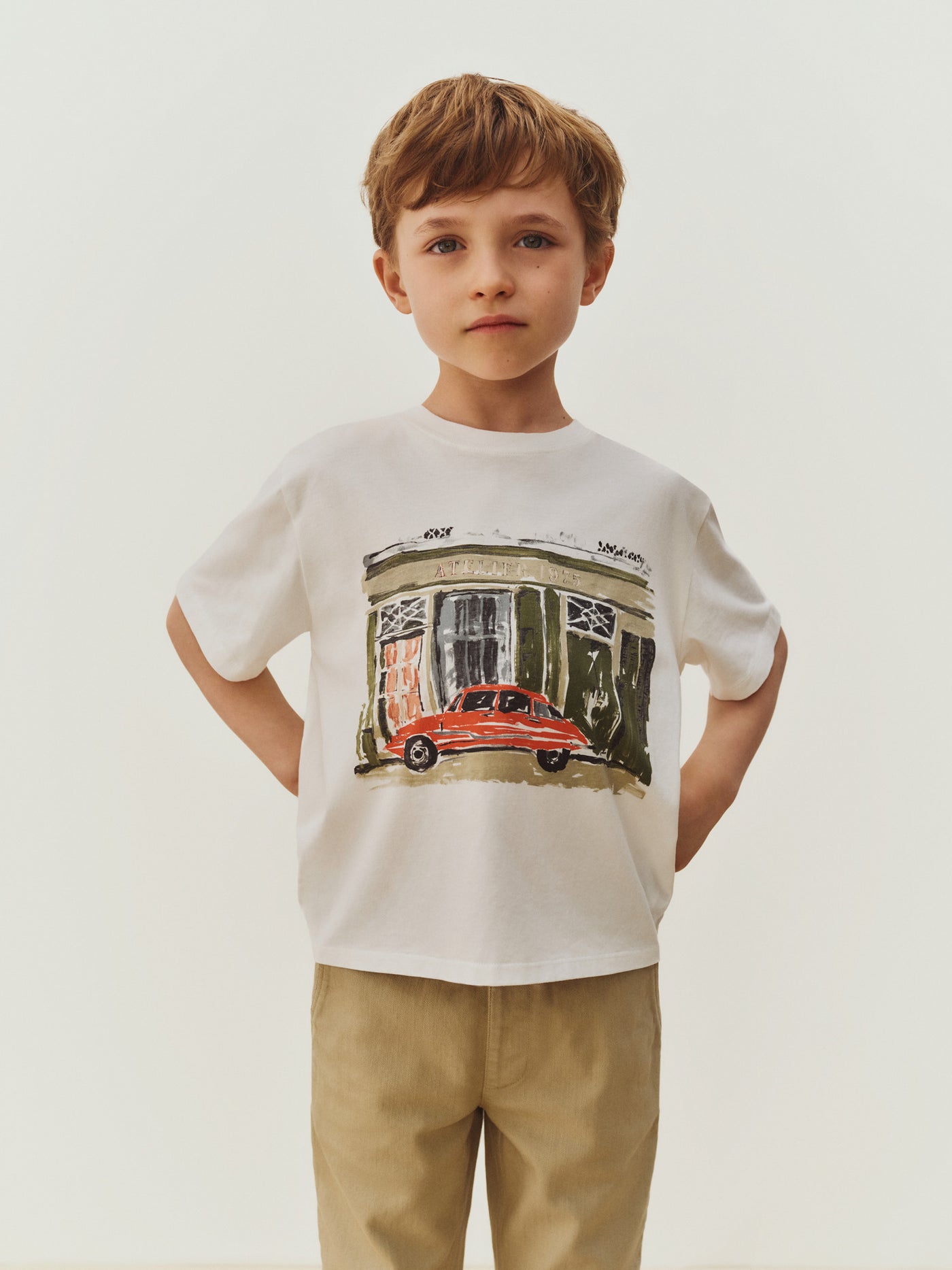 Eidan t-shirt with workshop and car print in organic cotton