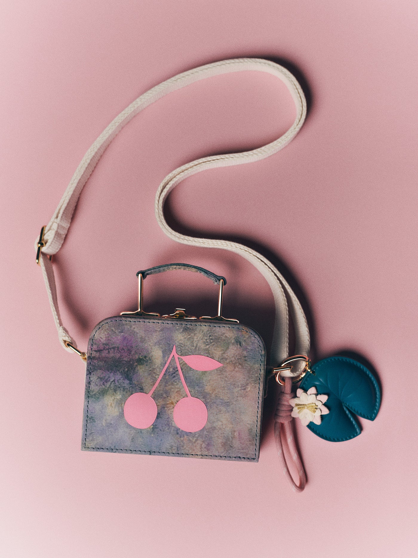 Bonpoint x MoMA Mily leather key ring