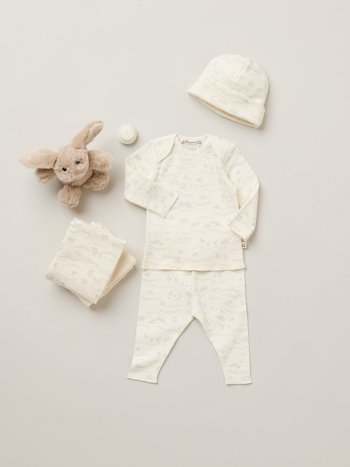 Timi set with sheep print in organic cotton