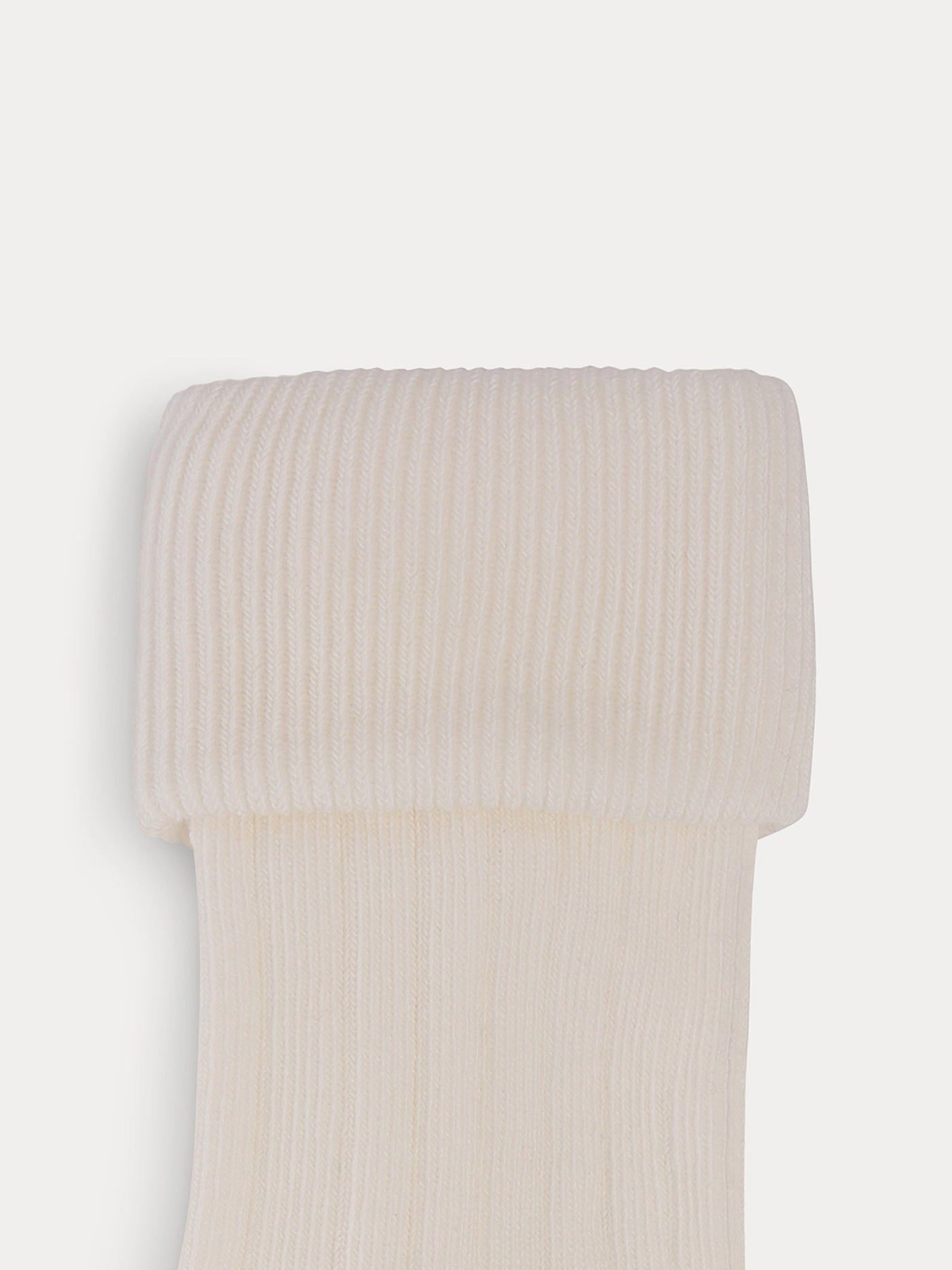 Cotton socks in milk-white