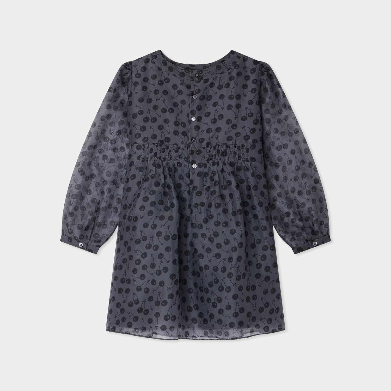 スモッキングドレス