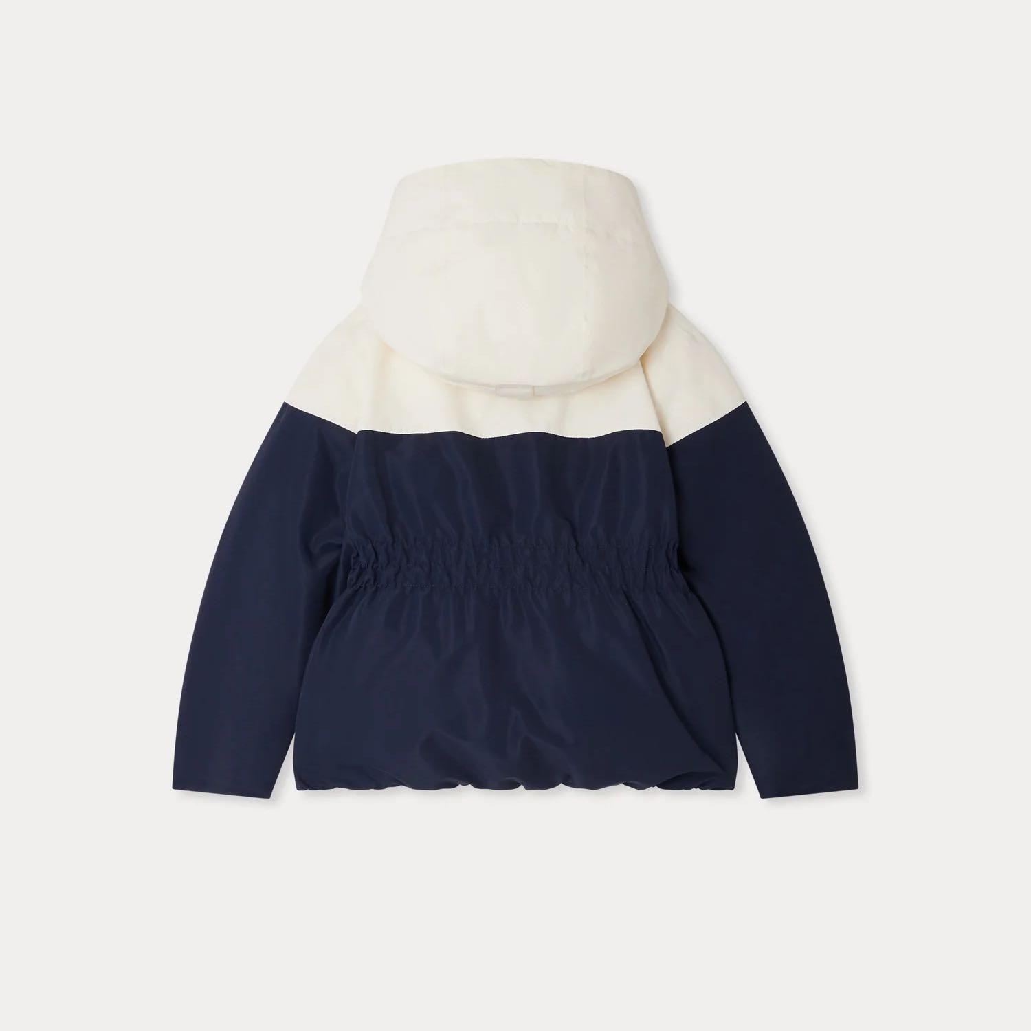 ダウンジャケット