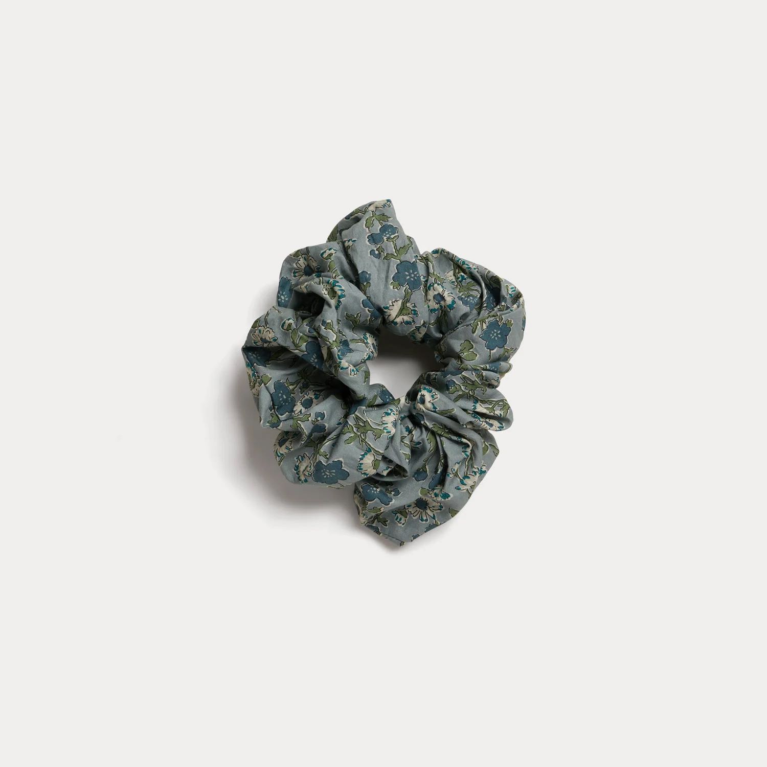 ヘアアクセサリー